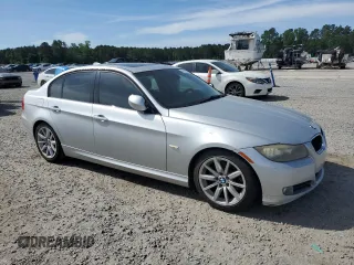 2011 BMW 3 Series 328i z VIN WBAPH7C50BE131116, wystawiony jako Copart lot #56223635 z przebiegiem 163 927 mil mil oraz Czysty tytuł • Clean title. Historia ofert i sprzedaży dostępna na DreamBid. Obrazek 4.
