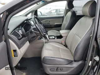 2015 Kia Sedona SX with VIN KNDMC5C18F6046756, listed as a Copart auction lot 83038714 with 115,791 mi miles and Clean Title. Bid and sale history available at carsss.com. Image 7.