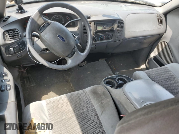 2004 Ford F-150 XL with VIN 2FTRX18W04CA42944, listed as a Copart auction lot 66496505 with 238,990 mi miles and Clean title. Bid and sale history available at DreamBid. Image 8.