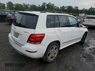 2015 Mercedes-Benz GLK 250 with VIN WDCGG0EB5FG406130, listed as a Copart auction lot 60656803 with 227,265 mi miles and . Bid and sale history available at DreamBid. Image 3.