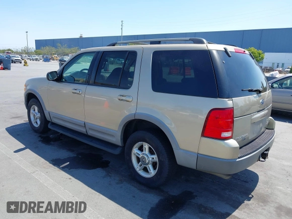 2002 Ford Explorer XLT z VIN 1FMZU73W82ZB78429, wystawiony jako IAAI lot #42583204 z przebiegiem 174 136 mil mil oraz . Historia ofert i sprzedaży dostępna na DreamBid. Obrazek 3.