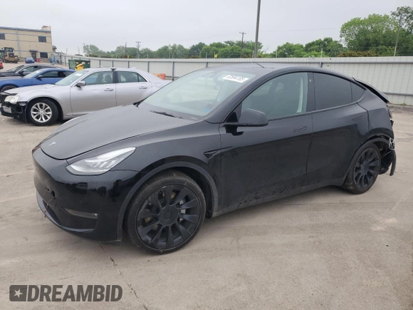 2022 Tesla Model Y Long Range with VIN 7SAYGAEE1NF381491, listed as a Copart auction lot 52694185 with 33,412 mi miles and Salvage Title. Bid and sale history available at DreamBid. Image 1.