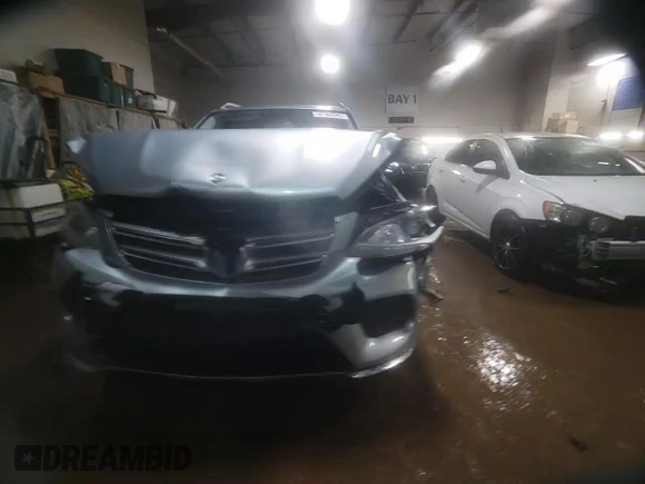 2016 Mercedes-Benz GLE 400 with VIN 4JGDA5GB1GA635070, listed as a Copart auction lot 48164945 with 47,045 mi miles and Salvage title. Bid and sale history available at DreamBid. Image 13.