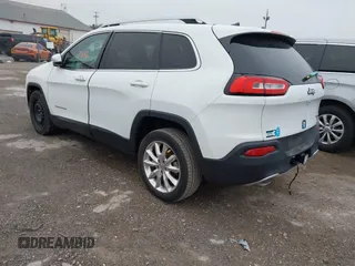 2016 Jeep Cherokee High Altitude with VIN 1C4PJLDB3GW160745, listed as a IAAI auction lot 41847482 with 125,180 mi miles. Bid and sale history available at carsss.com. Image 3.
