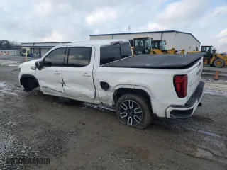 2020 GMC Sierra 1500 AT4 with VIN 3GTP9EED5LG349443, listed as a Copart auction lot 45358135 with 69,033 mi miles and Salvage Title. Bid and sale history available at carsss.com. Image 2.