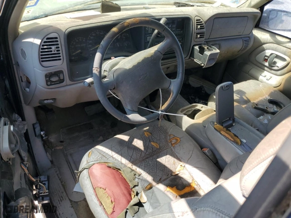 1997 Chevrolet Tahoe with VIN 3GNEK18R2VG131661, listed as a Copart auction lot 50644805 with 0 mi miles and Clean Title. Bid and sale history available at carsss.com. Image 8.