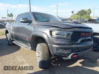 2022 Ram 1500 TRX with VIN 1C6SRFU94NN270277, listed as a IAAI auction lot 40434364 with 27,147 mi miles. Bid and sale history available at carsss.com. Image 1.