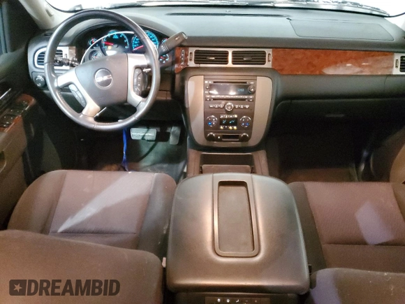 2011 GMC Yukon XL SLE with VIN 1GKS1HE01BR373533, listed as a Copart auction lot 49276044 with 153,428 mi miles and Clean Title. Bid and sale history available at carsss.com. Image 8.