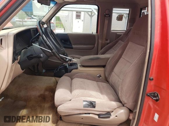 1994 Ford Ranger Splash с VIN 1FTCR14X1RPB39400, выставлен на аукционе Copart как лот 62735395 с пробегом 139 852 миль миль и Списание • Salvage title. История ставок и продаж доступна на DreamBid. Изображение 7.