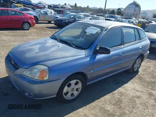 2004 Kia Rio with VIN KNADC165546190976, listed as a IAAI auction lot 41412051 with 186,378 mi miles. Bid and sale history available at carsss.com. Image 2.