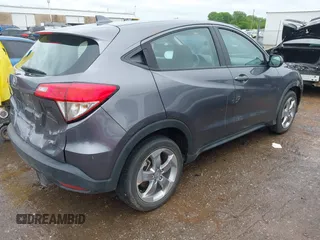 2021 Honda HR-V LX with VIN 3CZRU5H30MM725487, listed as a IAAI auction lot 42164655 with 110,080 mi miles. Bid and sale history available at carsss.com. Image 4.