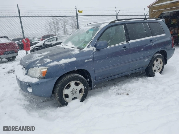 2004 Toyota Highlander with VIN JTEEP21AX40003882, listed as a IAAI auction lot 41547849 with 155,261 mi miles. Bid and sale history available at carsss.com. Image 2.