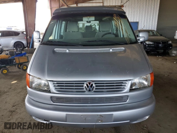 2002 Volkswagen EuroVan MV with VIN WV2NB47082H069960, listed as a Copart auction lot 45790435 with 203,008 mi miles and Salvage Title. Bid and sale history available at DreamBid. Image 5.