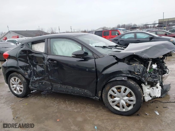 2019 Toyota C-HR XLE with VIN NMTKHMBXXKR080036, listed as a IAAI auction lot 41495660 with 77,608 mi miles. Bid and sale history available at carsss.com. Image 13.