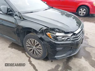 2020 Volkswagen Jetta S с VIN 3VWC57BU1LM096193, выставлен на аукционе IAAI как лот 40239233 с пробегом 35 564 миль миль и . История ставок и продаж доступна на DreamBid. Изображение 17.