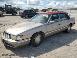 1998 Cadillac DeVille with VIN 1G6KD54Y4WU720710, listed as a Copart auction lot 73111524 with 0 mi miles and Salvage Title. Bid and sale history available at carsss.com. Image 1.