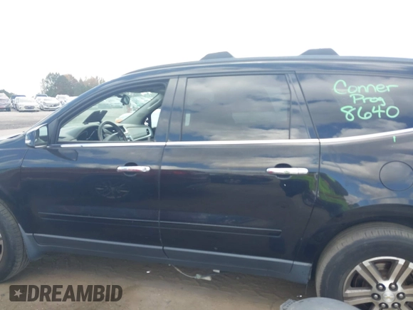 2016 Chevrolet Traverse LT with VIN 1GNKRGKD8GJ272203, listed as a IAAI auction lot 40770710 with 163,252 mi miles. Bid and sale history available at carsss.com. Image 15.