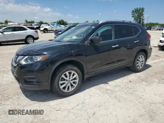 2018 Nissan Rogue SV z VIN JN8AT2MVXJW330874, wystawiony jako Copart lot #57290085 z przebiegiem 62 116 mil mil oraz Szkoda całkowita • Salvage title. Historia ofert i sprzedaży dostępna na DreamBid. Obrazek 1.