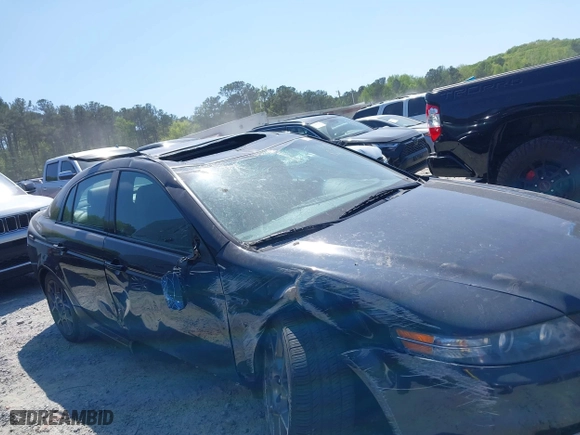 2008 Acura TL Type-S with VIN 19UUA76508A000064, listed as a IAAI auction lot 42031480 with 161,436 mi miles. Bid and sale history available at carsss.com. Image 6.