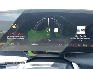 2023 Lucid Air Grand Touring z VIN 50EA1GBA0PA004565, wystawiony jako IAAI lot #41913843 z przebiegiem 25 468 mil mil oraz . Historia ofert i sprzedaży dostępna na DreamBid. Obrazek 7.
