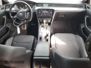 2019 Volkswagen Arteon SE с VIN WVWBR7AN1KE000659, выставлен на аукционе Copart как лот 88701165 с пробегом 138 582 миль миль и Списание • Salvage title. История ставок и продаж доступна на DreamBid. Изображение 8.