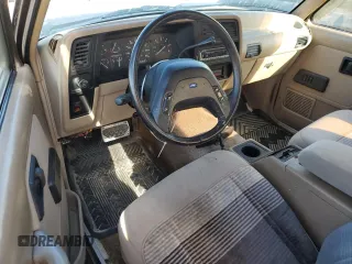 1990 Ford Bronco z VIN 1FMCU14T4LUA75868, wystawiony jako Copart lot #74209254 z przebiegiem 828 308 mil mil oraz Szkoda całkowita • Salvage title. Historia ofert i sprzedaży dostępna na DreamBid. Obrazek 8.