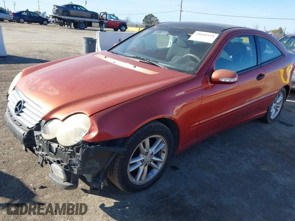 2002 Mercedes-Benz C 230/260/280/320 with VIN WDBRN47J52A299673, listed as a IAAI auction lot 41642114 with 205,743 mi miles and . Bid and sale history available at DreamBid. Image 2.