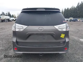 2017 Toyota Sienna SE with VIN 5TDXZ3DC0HS800493, listed as a IAAI auction lot 41946609 with Not Provided miles and . Bid and sale history available at DreamBid. Image 16.