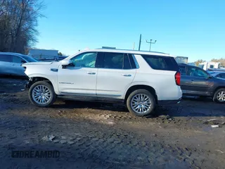 2024 GMC Yukon Denali with VIN 1GKS2DKL2RR285492, listed as a IAAI auction lot 41533302 with 7,769 mi miles. Bid and sale history available at carsss.com. Image 14.