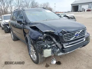 2011 Volvo XC90 I6 с VIN YV4952CZ9B1605711, выставлен на аукционе IAAI как лот 41722915 с пробегом 106 003 миль миль и . История ставок и продаж доступна на DreamBid. Изображение 1.