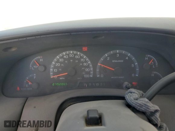 2003 Ford F-150 XL with VIN 1FTRX07WX3KD43808, listed as a Copart auction lot 47951714 with 279,206 mi miles and Salvage title. Bid and sale history available at DreamBid. Image 9.