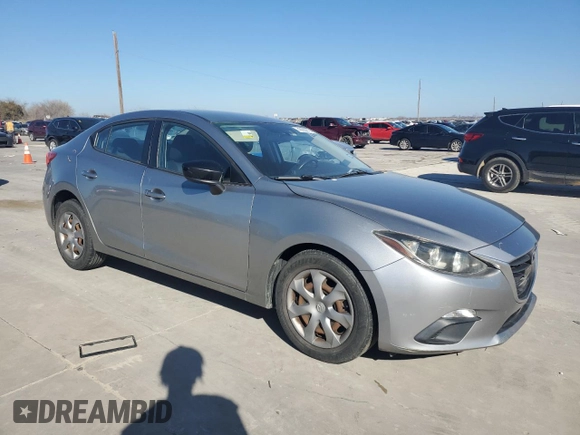 2014 Mazda 3 i SV with VIN JM1BM1T77E1212911, listed as a Copart auction lot 43633875 with 118,511 mi miles and Salvage Title. Bid and sale history available at DreamBid. Image 4.