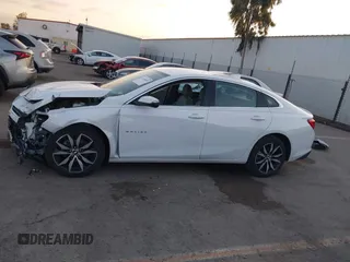 2018 Chevrolet Malibu LT z VIN 1G1ZD5ST2JF275375, wystawiony jako IAAI lot #41436503 z przebiegiem 87 319 mil mil oraz . Historia ofert i sprzedaży dostępna na DreamBid. Obrazek 15.