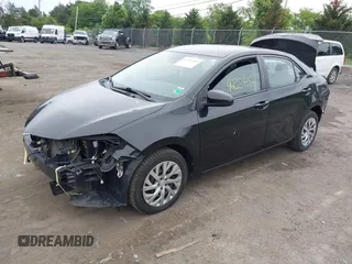 2018 Toyota Corolla L z VIN 2T1BURHE2JC080104, wystawiony jako IAAI lot #42354484 z przebiegiem 35 635 mil mil oraz . Historia ofert i sprzedaży dostępna na DreamBid. Obrazek 2.