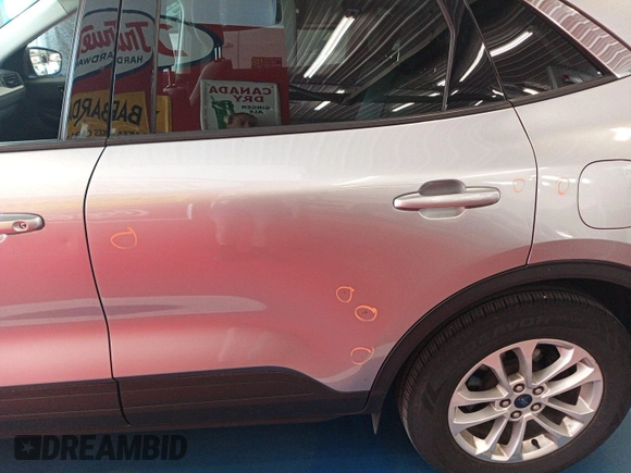 2022 Ford Escape SE with VIN 1FMCU0G6XNUB81597, listed as a IAAI auction lot 42846973 with 59,647 mi miles and . Bid and sale history available at DreamBid. Image 27.