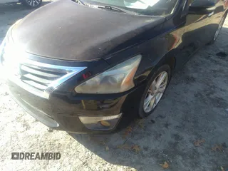 2014 Nissan Altima S with VIN 1N4AL3AP3EC401935, listed as a IAAI auction lot 41150143 with 265,375 mi miles and . Bid and sale history available at DreamBid. Image 14.