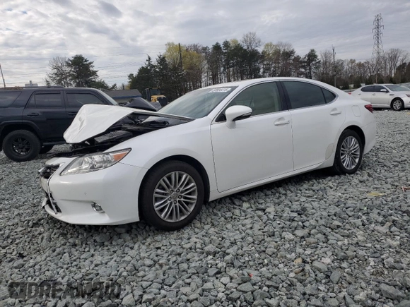 2015 Lexus ES with VIN JTHBK1GG1F2153493, listed as a Copart auction lot 50904415 with 127,590 mi miles and Salvage Title. Bid and sale history available at carsss.com. Image 1.