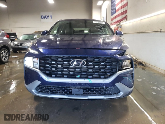 2022 Hyundai Santa Fe SE with VIN 5NMS1DAJ4NH383789, listed as a Copart auction lot 79703944 with 30,717 mi miles and Salvage Title. Bid and sale history available at DreamBid. Image 5.
