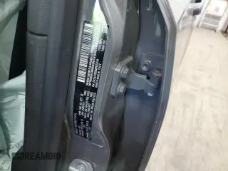2021 Jeep Renegade Latitude z VIN ZACNJCBB5MPM22314, wystawiony jako Copart lot #52148495 z przebiegiem Nie podano mil oraz Szkoda całkowita • Salvage title. Historia ofert i sprzedaży dostępna na DreamBid. Obrazek 13.