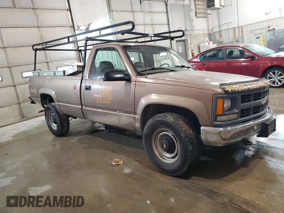 1997 Chevrolet Silverado 2500 z VIN 1GCGK24R4VZ218989, wystawiony jako Copart lot #81666954 z przebiegiem 286 219 mil mil oraz Szkoda całkowita • Salvage title. Historia ofert i sprzedaży dostępna na DreamBid. Obrazek 4.