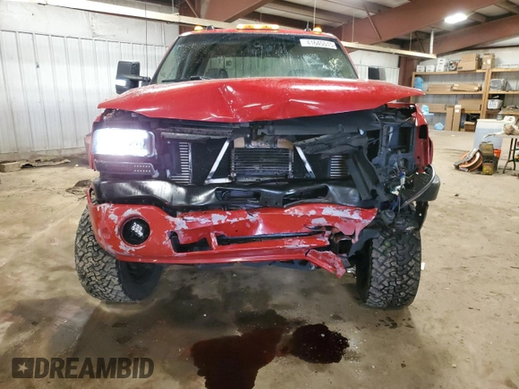 2005 GMC Sierra 2500HD SLT z VIN 1GTHK23245F877195, wystawiony jako Copart lot #41645515 z przebiegiem 175 432 mil mil oraz Czysty tytuł • Clean title. Historia ofert i sprzedaży dostępna na DreamBid. Obrazek 5.
