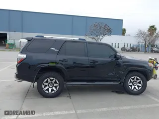 2017 Toyota 4Runner SR5 with VIN JTEBU5JR0H5466187, listed as a IAAI auction lot 41678607 with 137,864 mi miles. Bid and sale history available at carsss.com. Image 14.