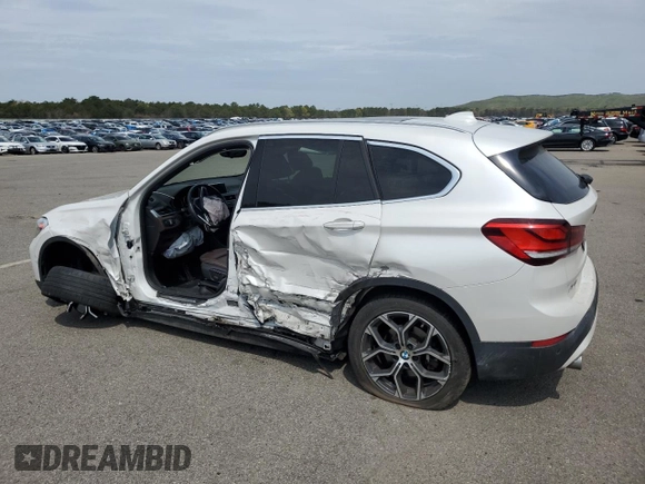 2020 BMW X1 xDrive28i с VIN WBXJG9C09L5P49700, выставлен на аукционе Copart как лот 55398635 с пробегом 95 029 миль миль и Списание • Salvage title. История ставок и продаж доступна на DreamBid. Изображение 2.