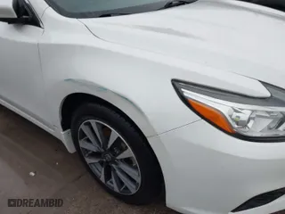2016 Nissan Altima 2.5 S with VIN 1N4AL3AP9GC131547, listed as a IAAI auction lot 41810012 with 110,566 mi miles. Bid and sale history available at carsss.com. Image 6.