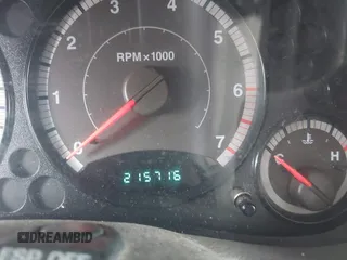 2006 Jeep Liberty Sport with VIN 1J4GL48K76W288408, listed as a IAAI auction lot 39990700 with 215,716 mi miles. Bid and sale history available at carsss.com. Image 7.