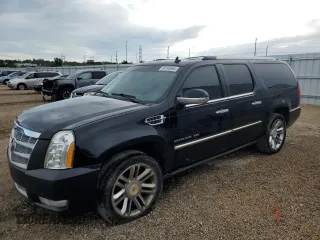 2013 Cadillac Escalade ESV Platinum Edition with VIN 1GYS4KEF3DR351907, listed as a Copart auction lot 66169965 with 220,335 mi miles and Clean title. Bid and sale history available at DreamBid. Image 1.