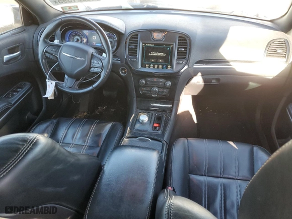 2018 Chrysler 300 with VIN 2C3CCAGG9JH218372, listed as a Copart auction lot 43021595 with 134,782 mi miles and Salvage Title. Bid and sale history available at carsss.com. Image 8.