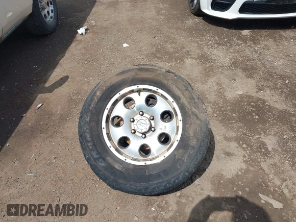2003 Cadillac Escalade z VIN 1GYEK63N43R166347, wystawiony jako IAAI lot #42377612 z przebiegiem 255 892 mil mil oraz . Historia ofert i sprzedaży dostępna na DreamBid. Obrazek 12.