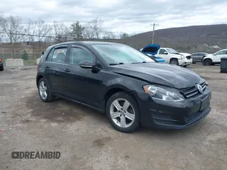 2017 Volkswagen Golf S z VIN 3VW217AU7HM039027, wystawiony jako IAAI lot #42047785 z przebiegiem 93 999 mil mil oraz . Historia ofert i sprzedaży dostępna na DreamBid. Obrazek 1.