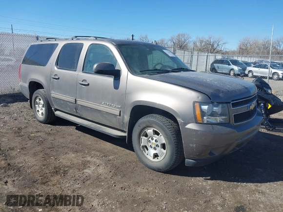 2011 Chevrolet Suburban LT with VIN 1GNSKJE34BR335361, listed as a IAAI auction lot 41736341 with 170,422 mi miles. Bid and sale history available at carsss.com. Image 1.